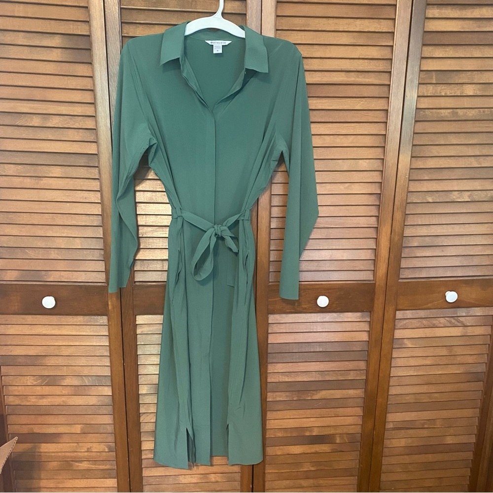Athleta Urbanite Midi Green Dress Size Medium